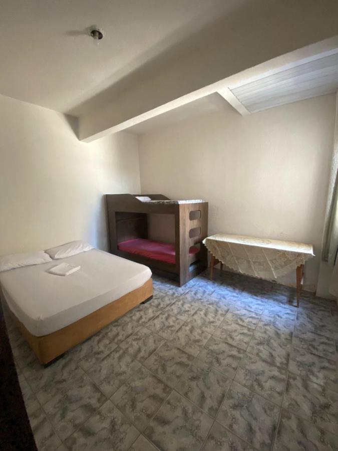Apartamento Inteiro Central 2 Quartos E Kitnet Inteira 01 Quarto Ponta Grossa  Buitenkant foto